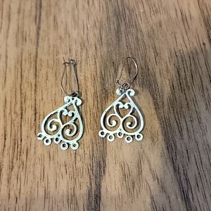 NWOT Plunder Earrings
